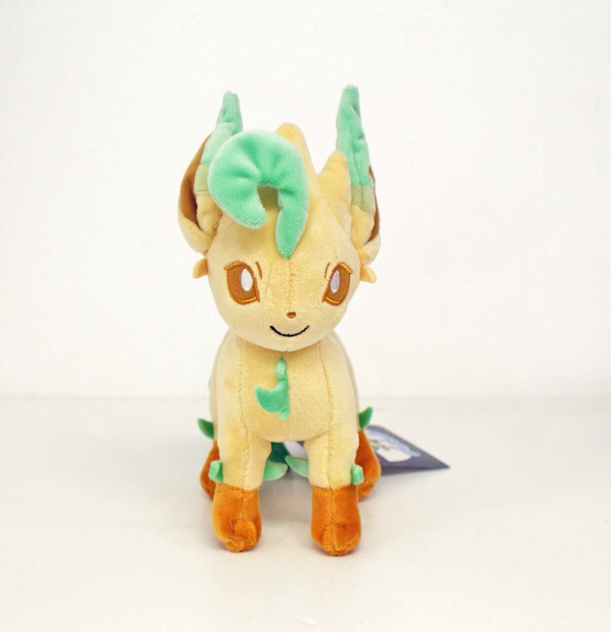 Pokemon Center 2018 Leafeon Standing Plush Toy YUX7_L1NUQ35