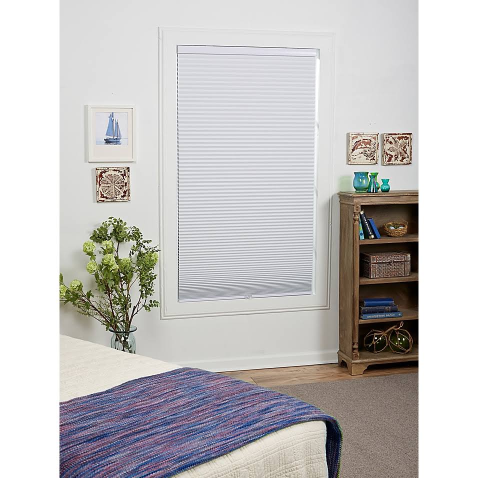 Eco Home Blackout 56.5x22 x 48x22 Cordless Cellular Shade in White KNE7_L8BXV79