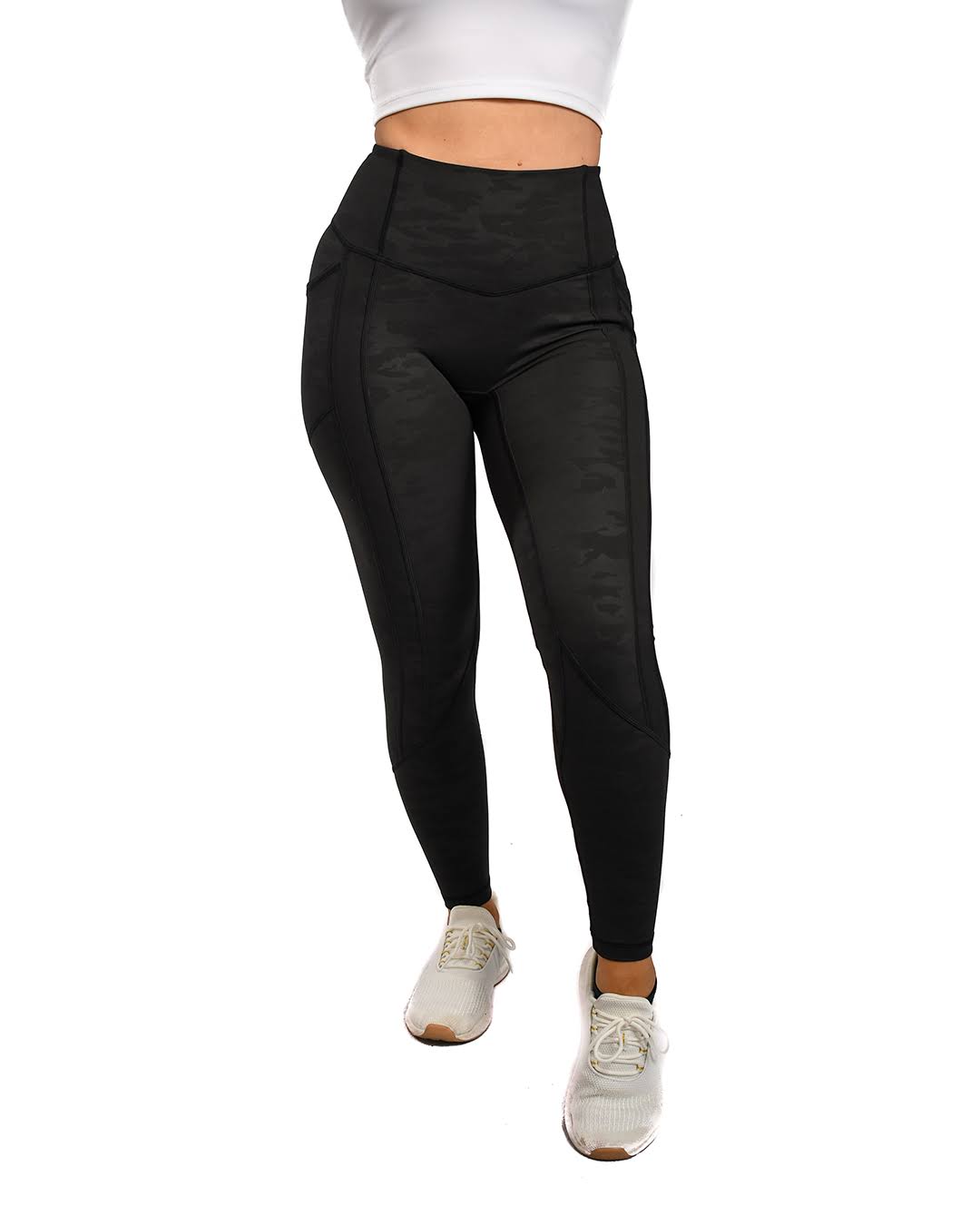 Effortless Heart Booty Leggings- Black Camo, xxs/0-2 ZQO1_O1RQB18