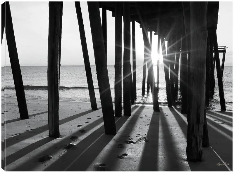 Sunrise at The Pier I Canvas Print by Lori Deiter 32x24 Fineartcanvas WLY6_D6IIE82